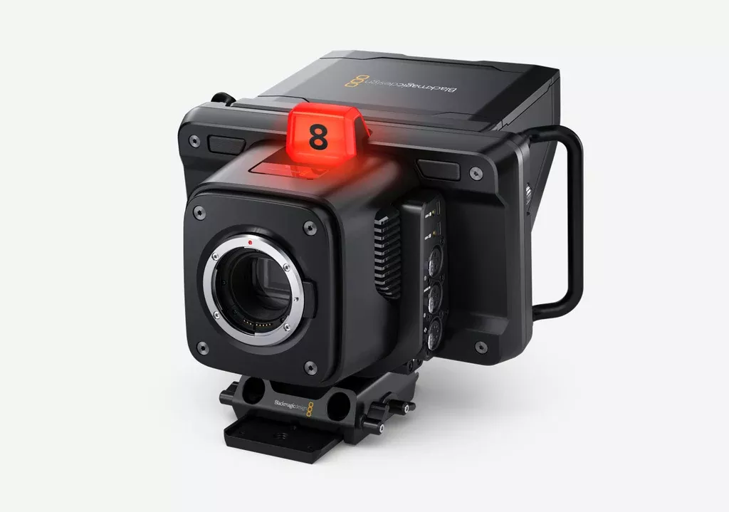 Blackmagic Studio Camera 6K Pro, Designed as the most advanced ultra portable studio camera, this model has the features of the Studio Camera 4K G2 Pro model plus a larger 6K sensor, EF lens mount and remote controllable ND filters